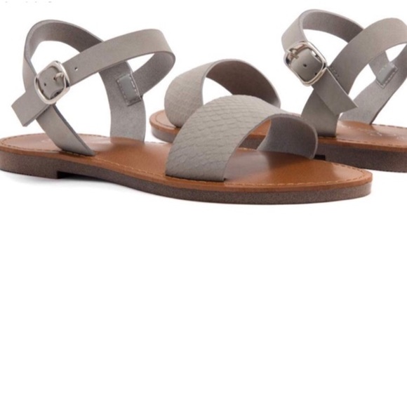 Gray Open Toes One Band Ankle Strap Flat Sandal - Picture 3 of 11